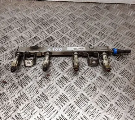 Fuel injectors set