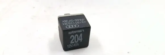 Volkswagen PASSAT B5 Other relay 431951253H