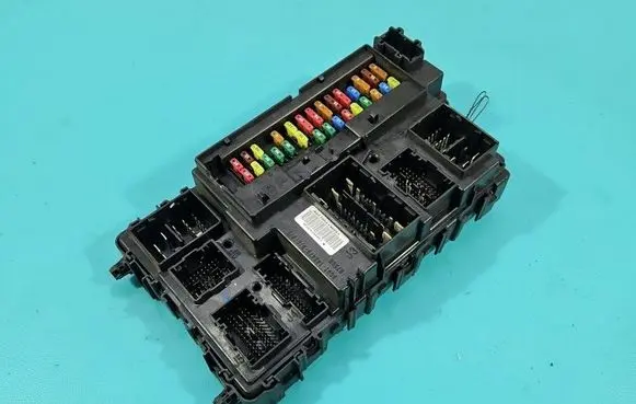 Ford Fusion II Central body control module DG9T14B476B IMPRK1577939