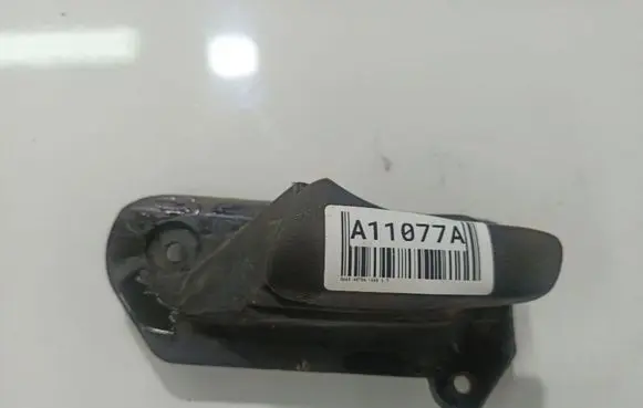 Opel Astra F Rear door interior handle 90331687LH