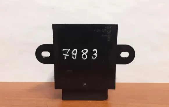 Audi A3 8Y Fuel injection pump control unit/module 5Q0906093B 7983