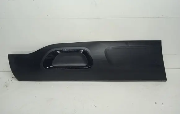 Citroen C5 Aircross Front door trim (molding) 9820082077
