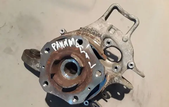 Porsche Panamera (970) Rear wheel hub 970331611