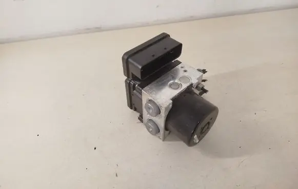 Volvo XC60 ABS Pump 30681619 P30681619 10021201824