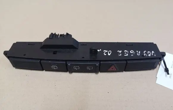 Chrysler Voyager A set of switches 04685925AA 74677464 105923366