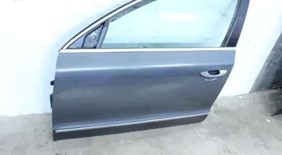 Skoda Superb B6 (3T) Front door
