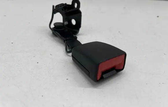 Mercedes-Benz GLA H247 Rear seatbelt buckle A2478600504