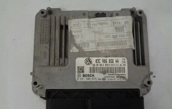 Volkswagen Golf VII Engine control unit/module 1K0941431BB 0261S08075