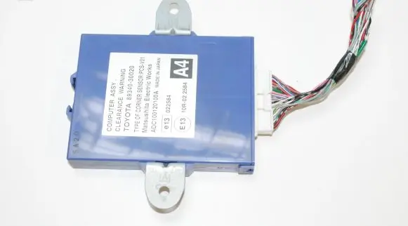 Lexus GS 300 350 430 450H Parking PDC control unit/module 8934030020