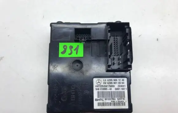 Mercedes-Benz C W205 Air conditioning/heating control unit A2059001240 5HB01089543 A2059012004