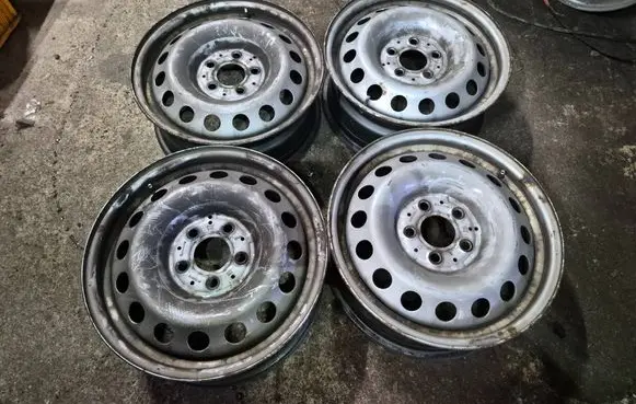 Mercedes-Benz Vito Viano W447 R16 steel rim A4474010101