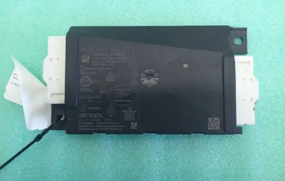 Mercedes-Benz A W177 AMG Keyless (KESSY) go control unit/module A1679003504