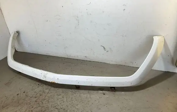 Mercedes-Benz Sprinter W906 Front bumper upper radiator grill