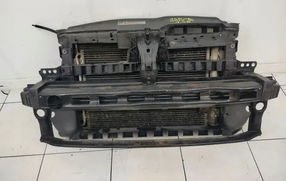 Volkswagen Golf VI Radiator support slam panel