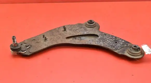 Nissan Primastar Front control arm