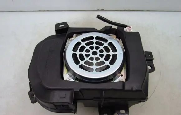 Mazda CX-30 Front door speaker BDJD6696Y