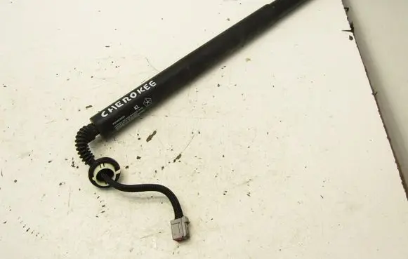 Jeep Cherokee Tailgate strut 68231345AA