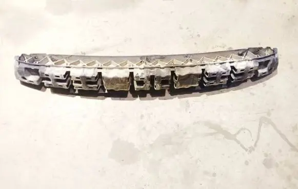 Nissan Quest Rear beam 