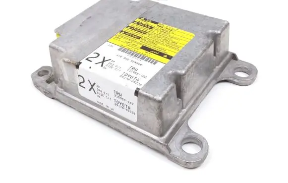 Toyota Avensis T250 Airbag control unit/module 215955102 8917005220
