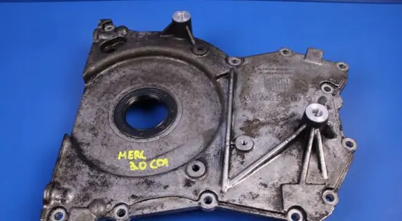 Mercedes-Benz Vito Viano W639 Timing chain cover 