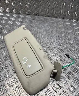 Sun visor