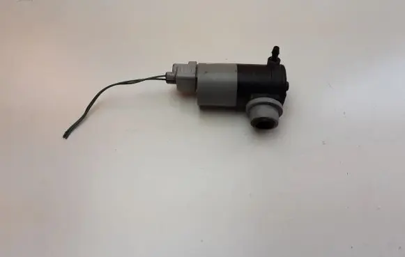 Toyota Aygo AB40 Windscreen/windshield washer pump 1032551001