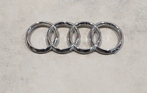 Audi A4 S4 B9 8W Manufacturer badge logo/emblem 810853605