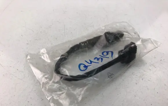 Mitsubishi Eclipse Fuel injector HDB305F