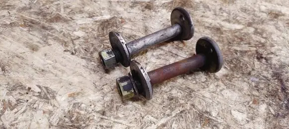 Lexus SC 300 - 400 Front suspension camber bolt 