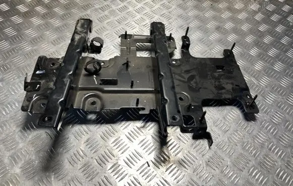 Peugeot 2008 II Front axle beam 9847329180