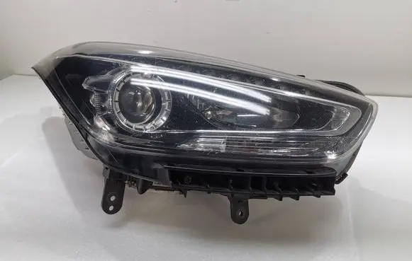 Hyundai i40 Headlight/headlamp 921023ZXXX