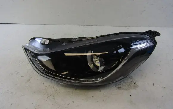 Hyundai i10 Headlight/headlamp 92101-K7100