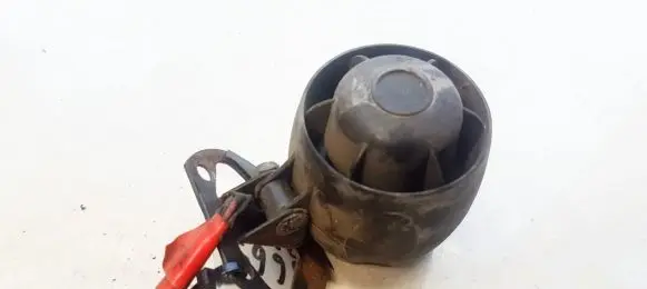 Volkswagen PASSAT B5 Horn signal
