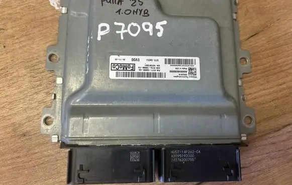 Ford Puma Engine control unit/module R1T112A650KA