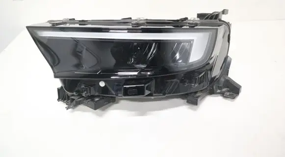 Opel Mokka B Headlight/headlamp 9834008280 368158932 L375759