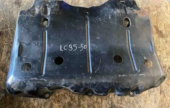 Toyota Land Cruiser (HDJ90) Pickup box liner 