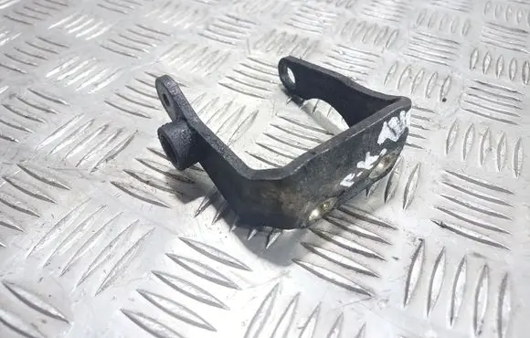 Land Rover Range Rover L322 Engine mounting bracket