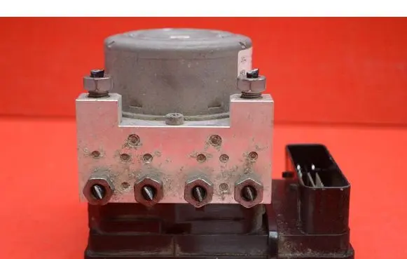 Ford Mondeo MK I ABS Pump HG9C2C555AH