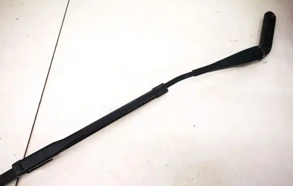 BMW 1 E81 E87 Front wiper blade arm 61617169973 61.61-7169973