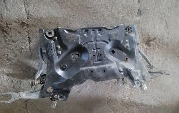 Citroen C5 Front subframe 7CAA36 0186803