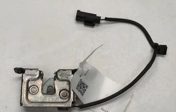 BMW X5M E70 Engine bonnet/hood lock/catch 7178753