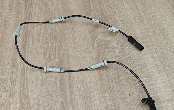 BMW 8 G16 ABS rear brake sensor 6874638