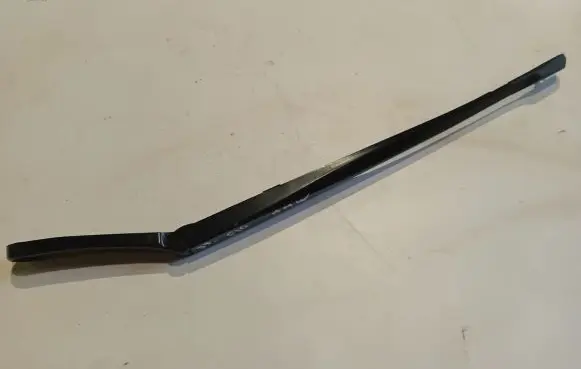 BMW 5 F10 F11 Front wiper blade arm 6161720315603