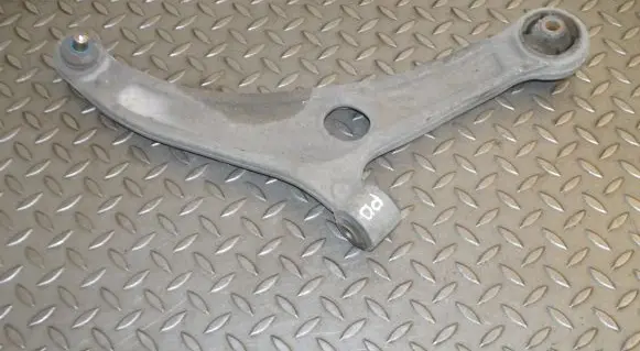 Hyundai i40 Front lower control arm/wishbone