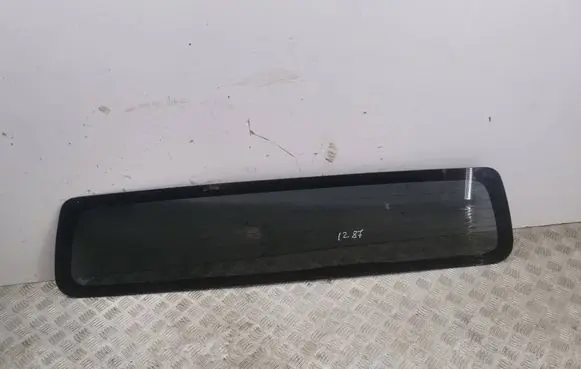 Nissan Navara D23 Rear windscreen/windshield window 