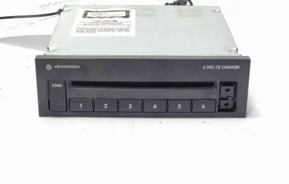 Volkswagen Phaeton CD/DVD changer 3D0035110A