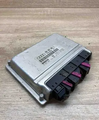 Audi A6 S6 C5 4B Engine control unit/module ECU 4B0907401C 0281001836 WithPlug
