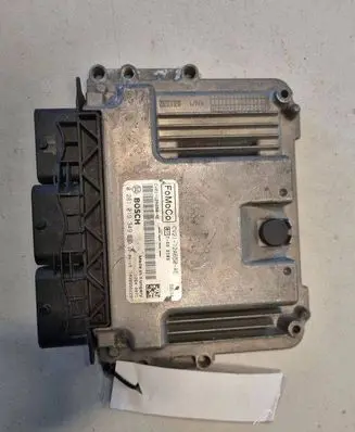 Ford Mondeo MK IV Engine control unit/module 0281019349