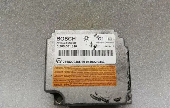 Mercedes-Benz E AMG W211 Airbag control unit/module A2118209385