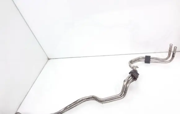 Jaguar S-Type Gearbox oil cooler pipe/hose Xw437r081ad